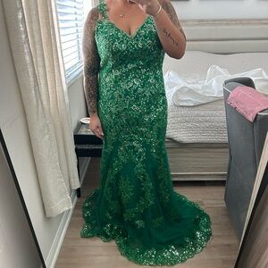 Elegant Green Sequin Gown